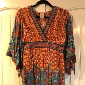 Above the knee, flared sleeve, v neck dress